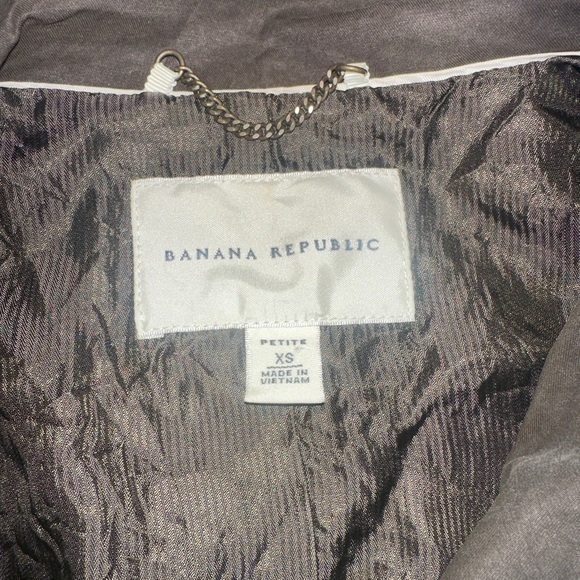 Womens Banana Republic Waxed Cotton Jacket sz Medium‎ Military Green Ruffle trim - Picture 1 of 5